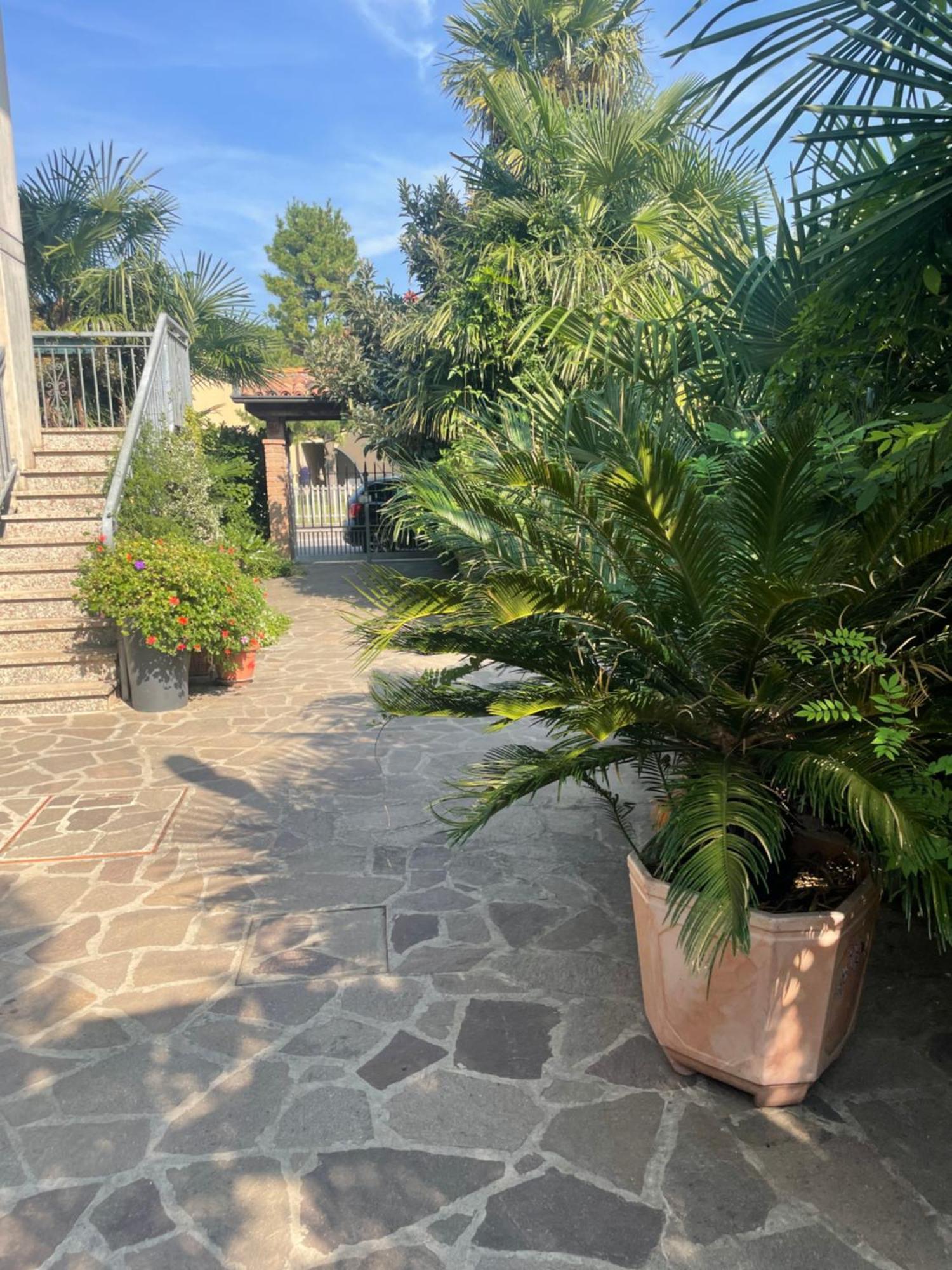 Il Giardino Di Emilia - Intero Appartamento In Villa Con Giardino Privato E Piscina Estiva Pontirolo Nuovo Eksteriør bilde